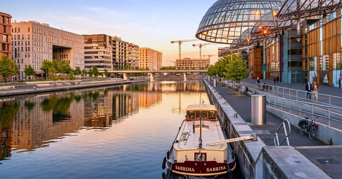 Quartier de la Confluence à Lyon, architecture contemporaine pour les événements innovants et lancements de produit