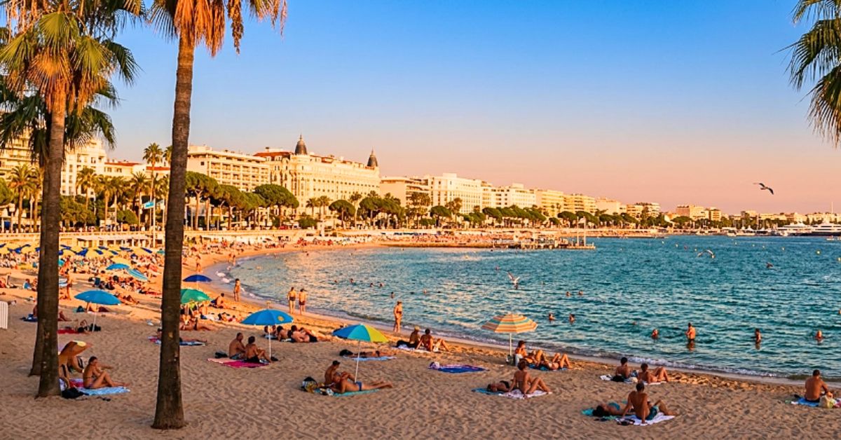 La Croisette de Cannes, écrin de luxe pour les conventions et événements corporate de prestige sur la Côte d'Azur
